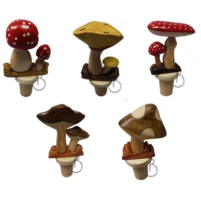 Bouchon champignon en bois sculpté