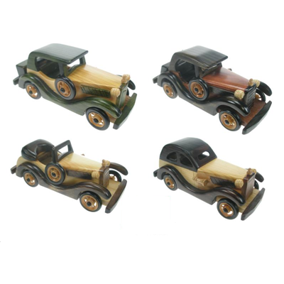 Voiture ancienne de collection en bois (lot de 4)