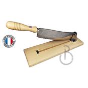 Planche et boite  pain en bois